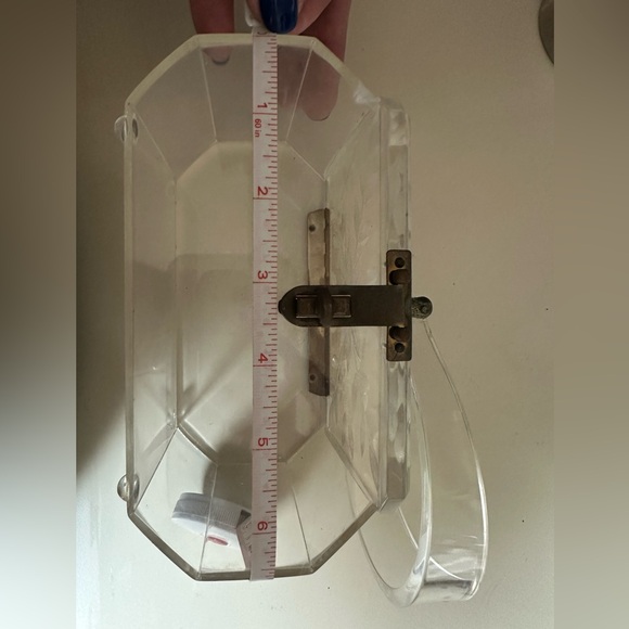 Vintage 1950’s Lucite Purse - Picture 5 of 6